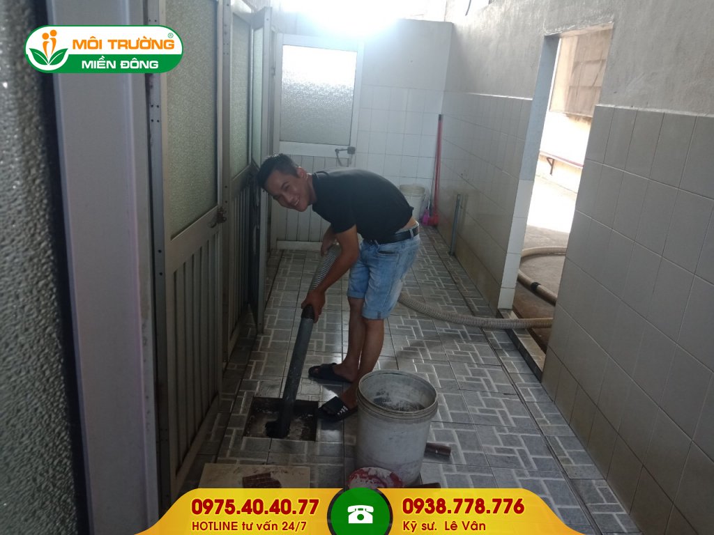 Báo giá hút bể phốt trường học