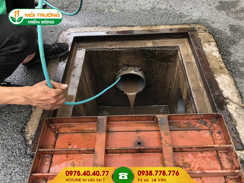 Báo giá vệ sinh đường ống thoát nước mưa