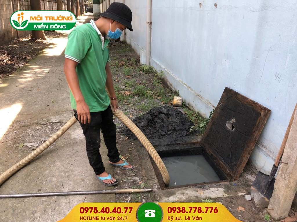 Nạo vét hố ga quán bar